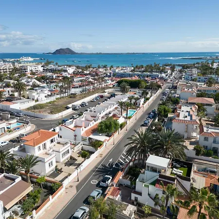 アパート Helechos コラレホ