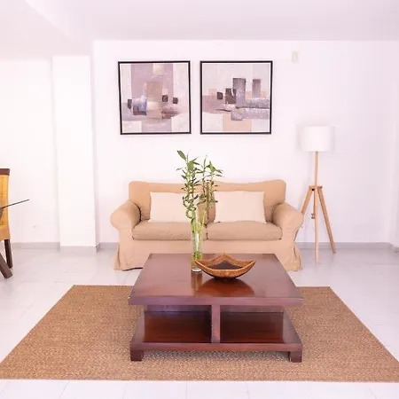 Helechos アパート *